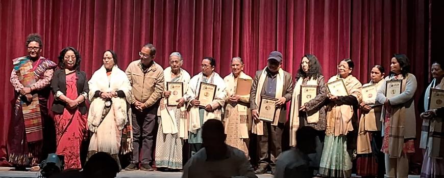 नाट्य क्षेत्रका अग्रजलाई मरणोपरान्त कानेखुसी सम्मानवरण, ६० दशकका नाट्यकर्मीहरू पनि सम्मानित